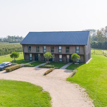 Welcome In - Vakantiehuis 6 En 12 Personen, Vroondijk In Vrouwenpolder Bagian luar foto