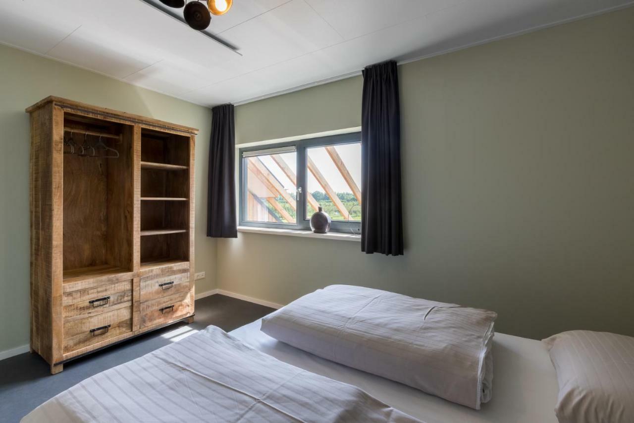Welcome In - Vakantiehuis 6 En 12 Personen, Vroondijk In Vrouwenpolder Bagian luar foto