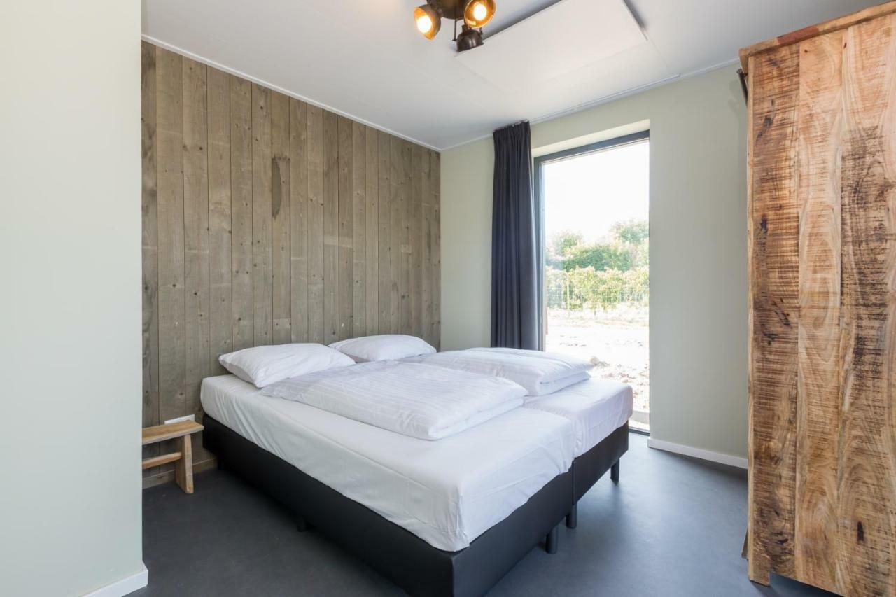 Welcome In - Vakantiehuis 6 En 12 Personen, Vroondijk In Vrouwenpolder Bagian luar foto